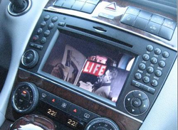 DVD - проигрыватель в автомобиле